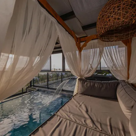 Ada Luxury